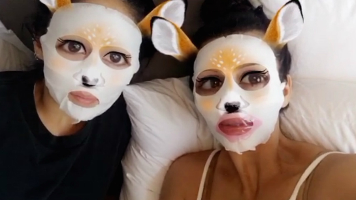kimkardashian-sheet-mask-beauty-the-klog