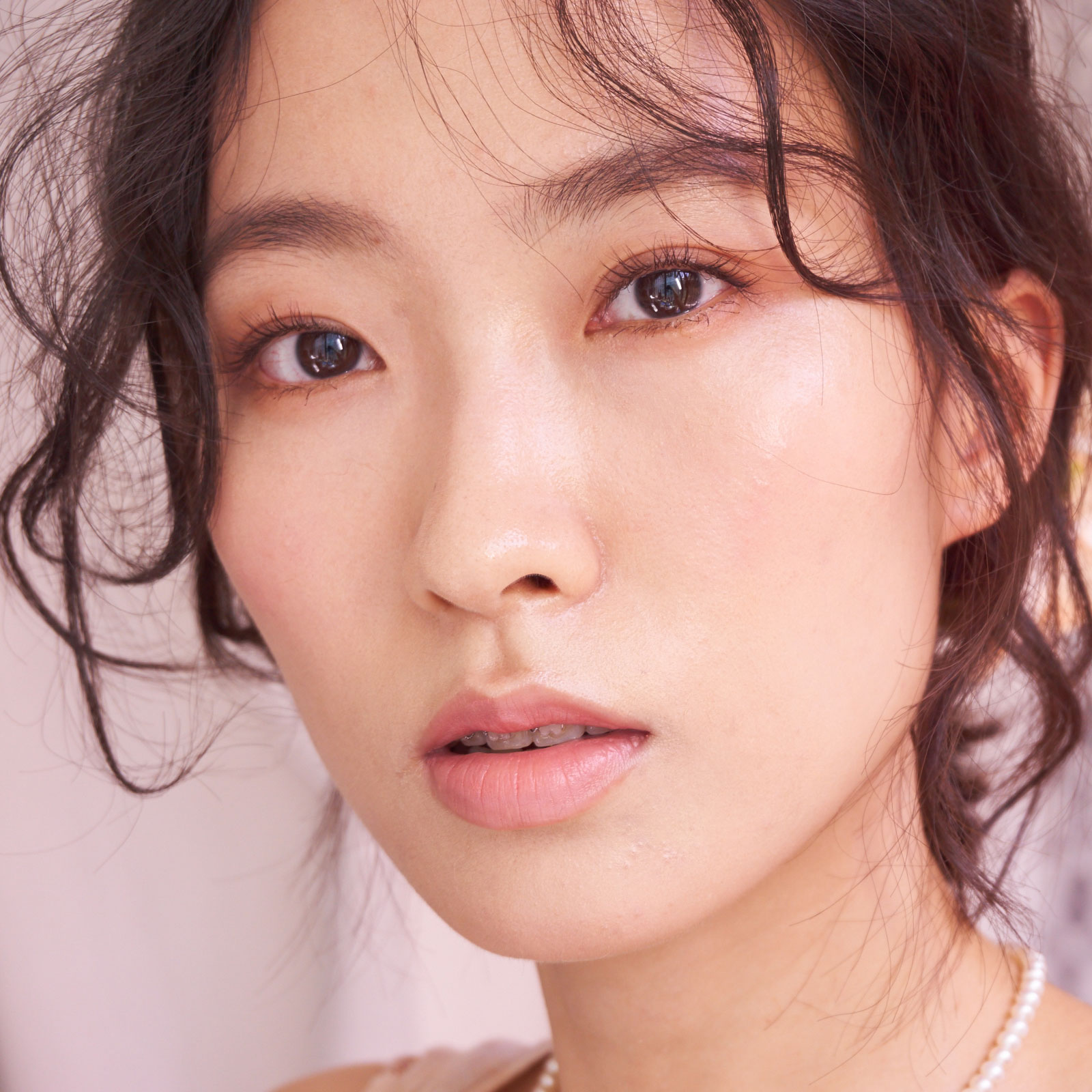 YouTuber Subin Chae’s Product Layering Hack for Dewy Skin