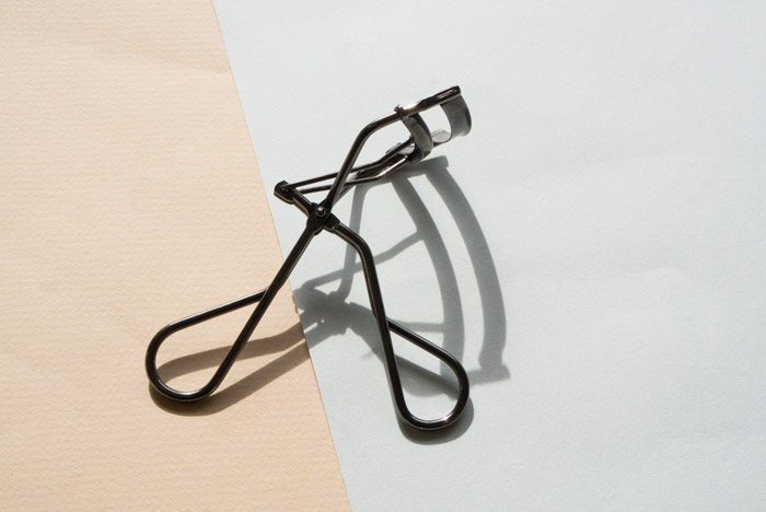 eyelash curler